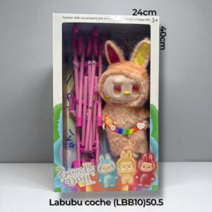 LABUBU EN COCHE MUÑECA